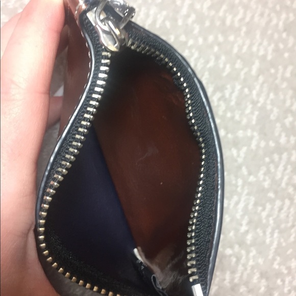 Marc Jacobs Coin and Card Wallet - Picture 5 of 6